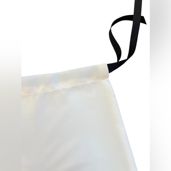 GUCCI Drawstring Dustbag - Picture 2 of 6